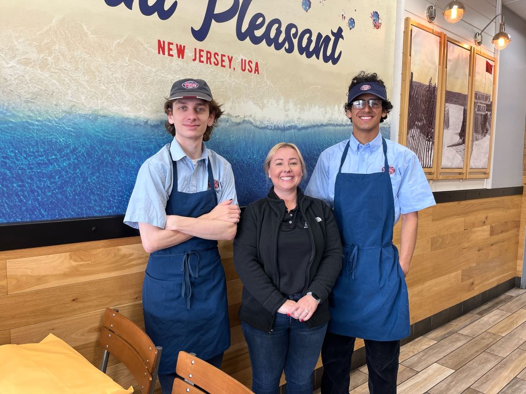 Jersey Mikes - Employees and SONorCal in store