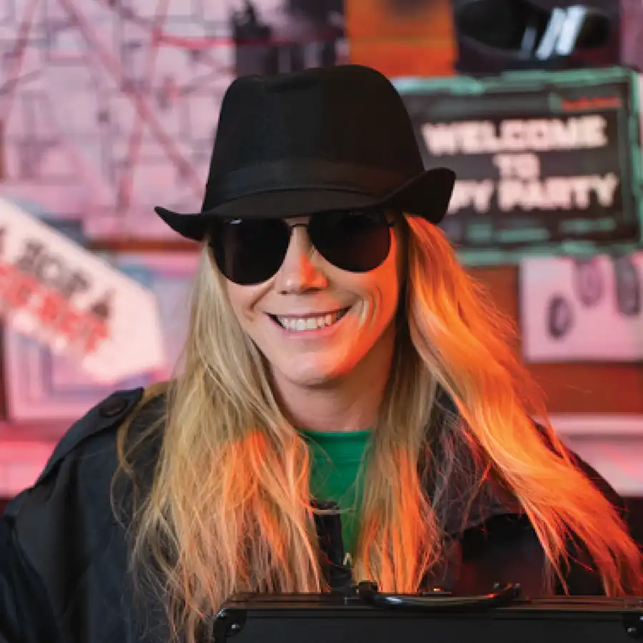 Mission Move - Agent Bios - Jamie B