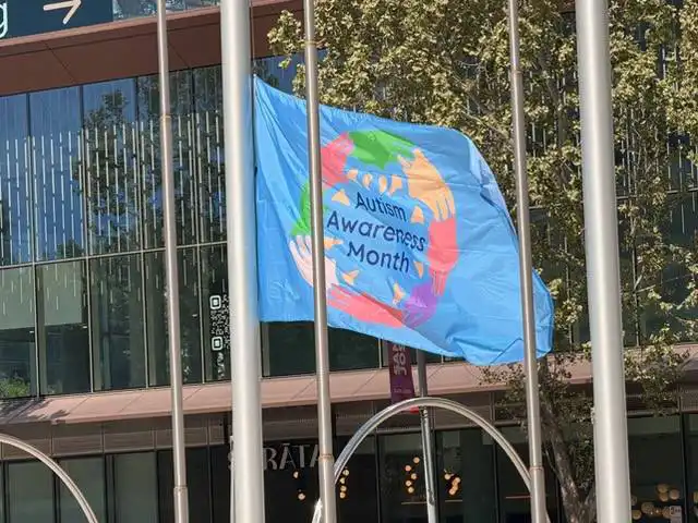 SONorCal Martin Autism-Awareness Flag Closeup