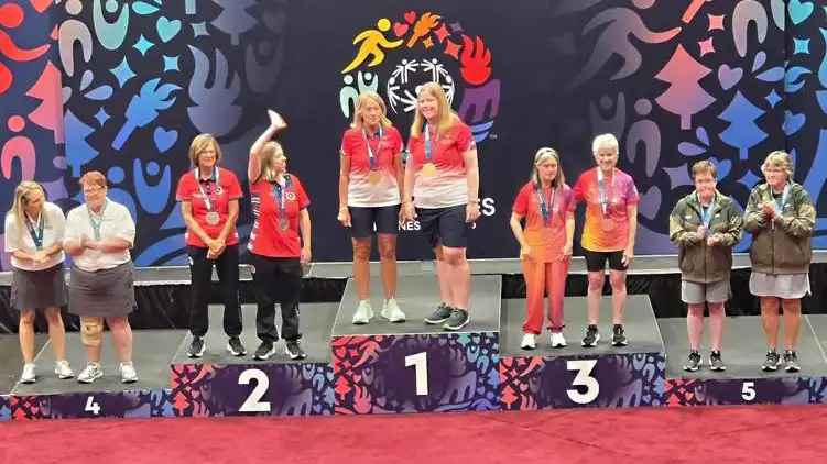 News Placerville Golfers-Win-Special Olympics Bronze